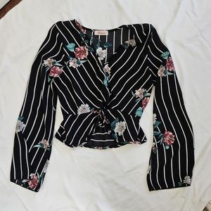 Women's Vivance Long Sleeve Pullover Cropped Top